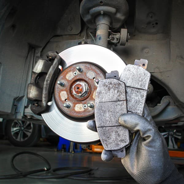 brake_pad_fitting