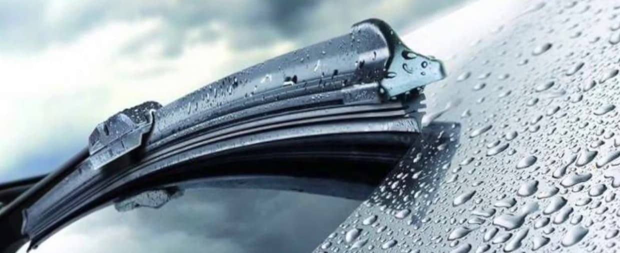 how_to_ensure_your_wiper_blades_are_in_good_condition_hero